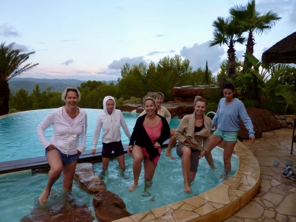 Fasting Retreat Pool Session with Participants